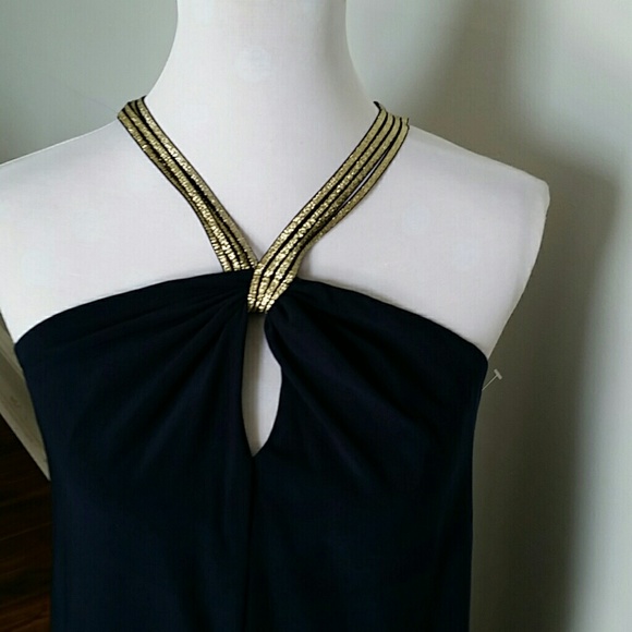 Gorgeous dress - Picture 2 of 4